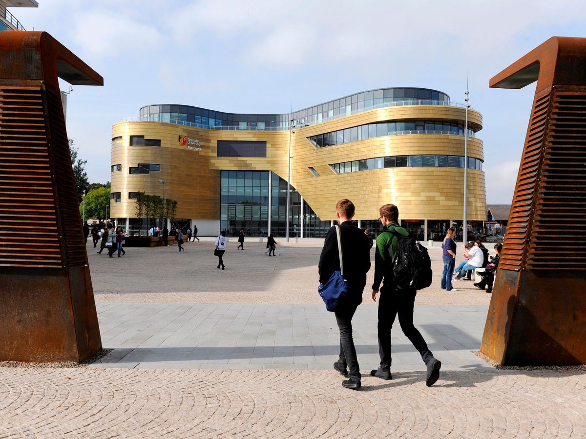 Recognised university. Университет мир. Teesside University. Teesside.